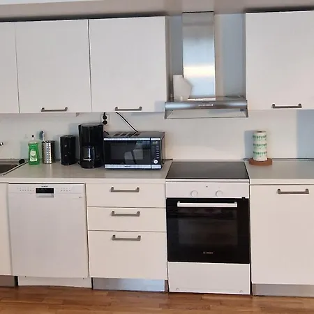 Solace Apartment, Downtown *