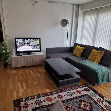Leilighet Solace Apartment, Downtown